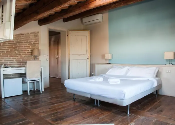 Oda ve Kahvaltı Relais Casetta56 4*