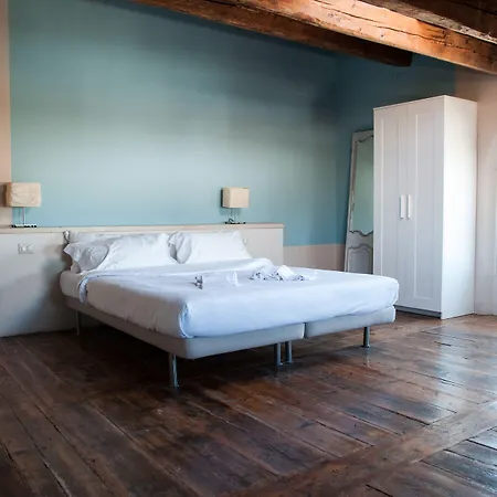Bed & Breakfast Relais Casetta56 4*